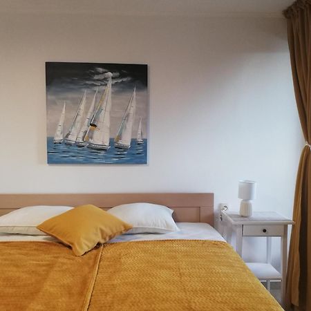 Apartments Tinjarosa Mundanije Kültér fotó