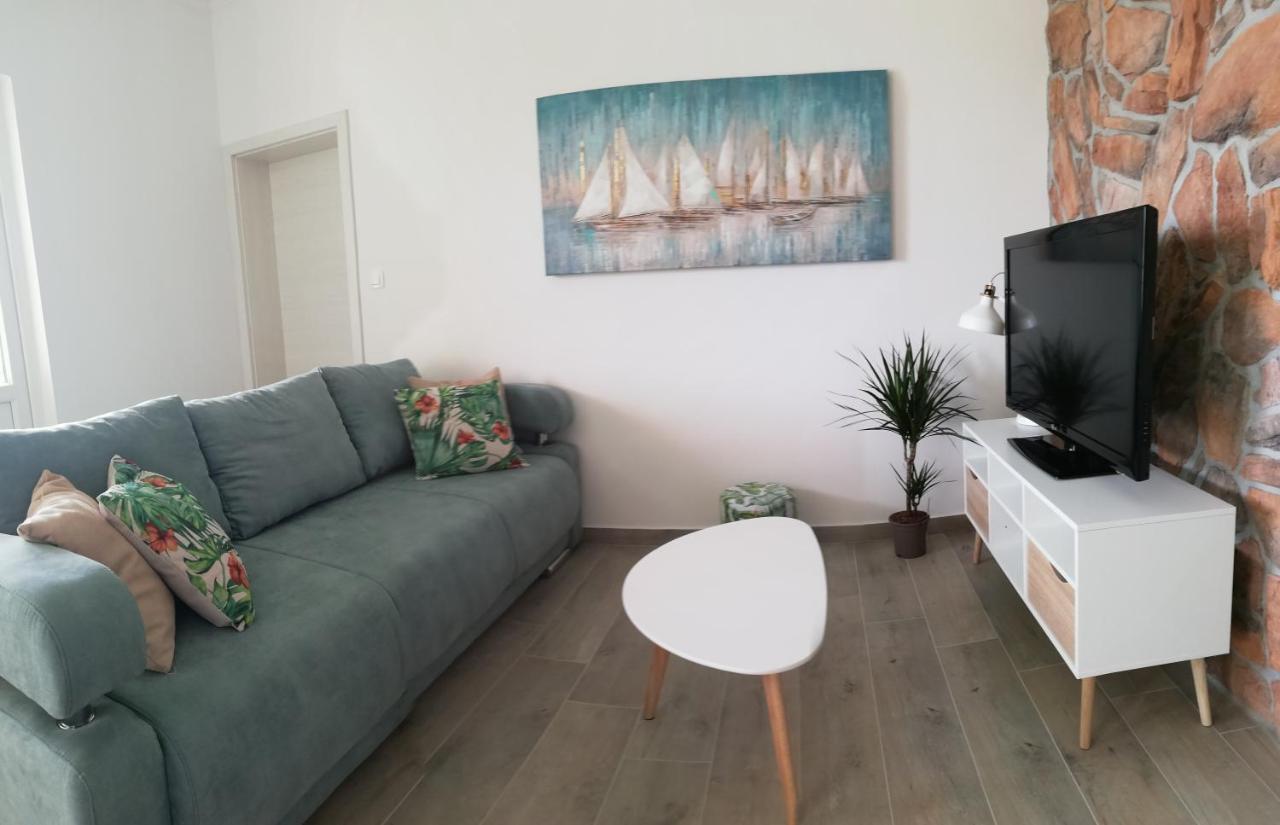 Apartments Tinjarosa Mundanije Kültér fotó